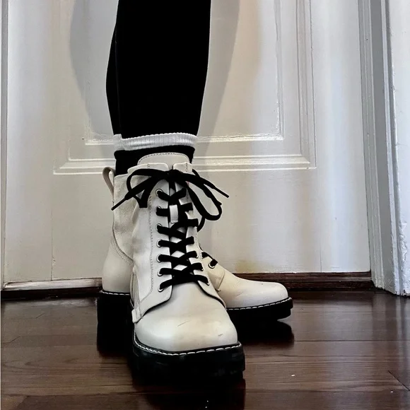 Rag and Bone Women's Cream Lace-Up Boots - Picture 3 of 7